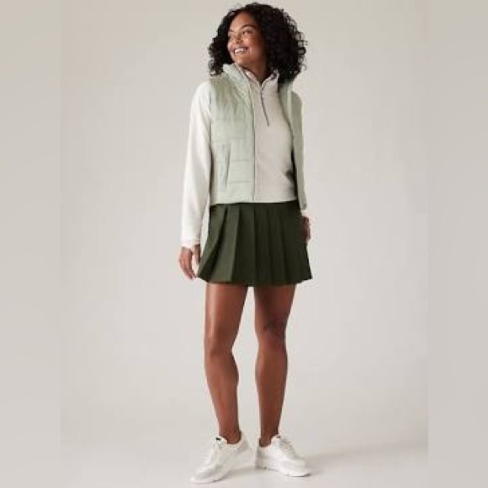 Athleta Endless Pleated Skort - Aspen Olive - Size 10